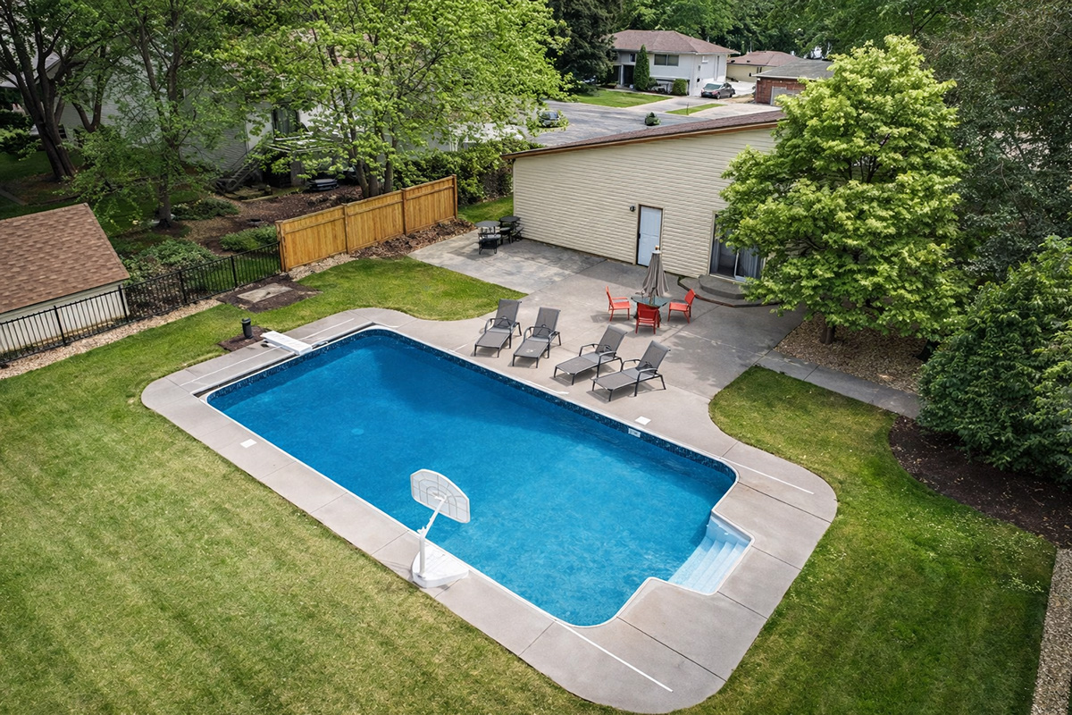 18x36' vinyl diving retrofit Coverstar cover Minnesota